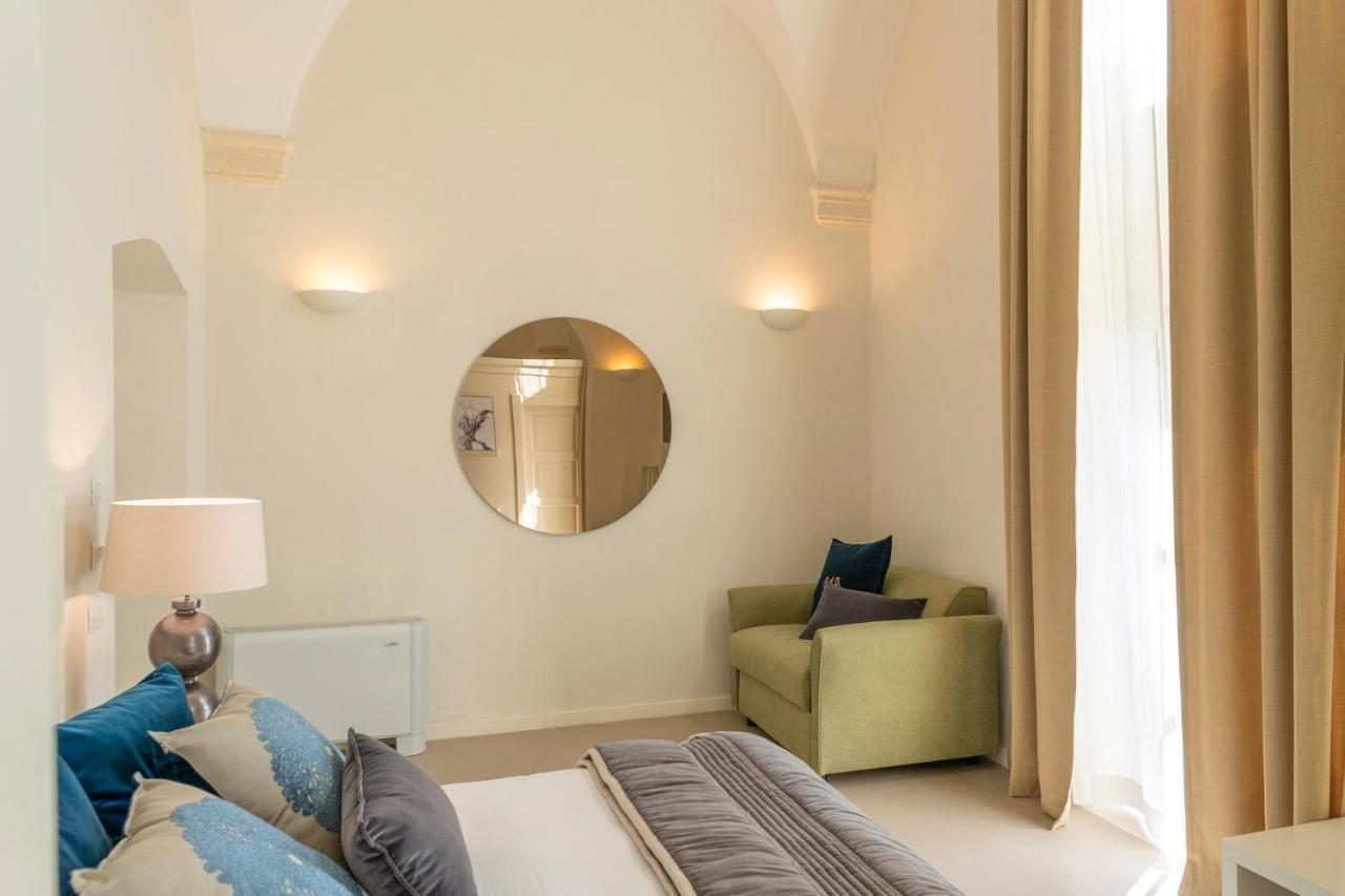 Chiostro Dei Domenicani - Dimora Storica Lecce Bagian luar foto
