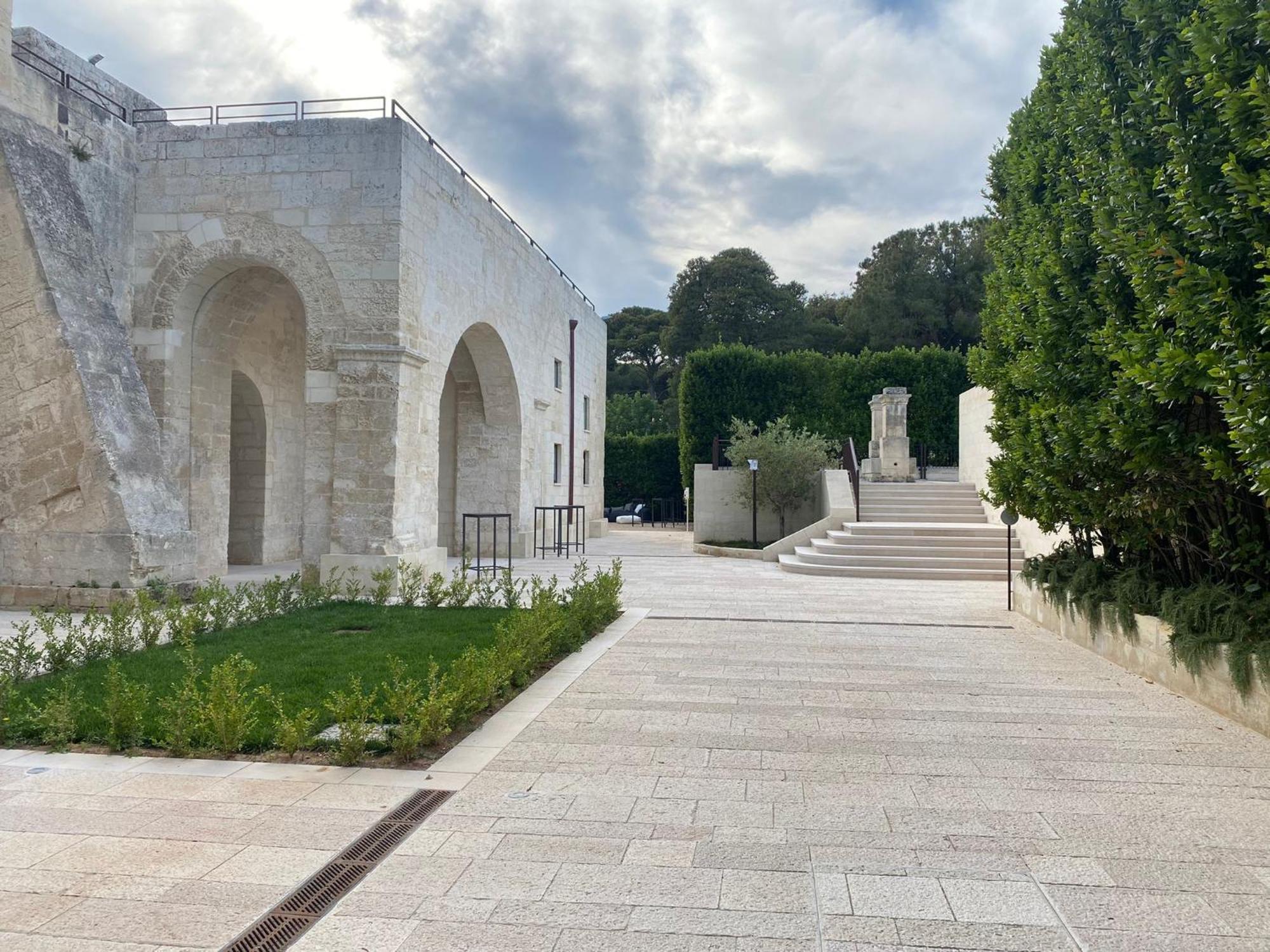 Chiostro Dei Domenicani - Dimora Storica Lecce Bagian luar foto