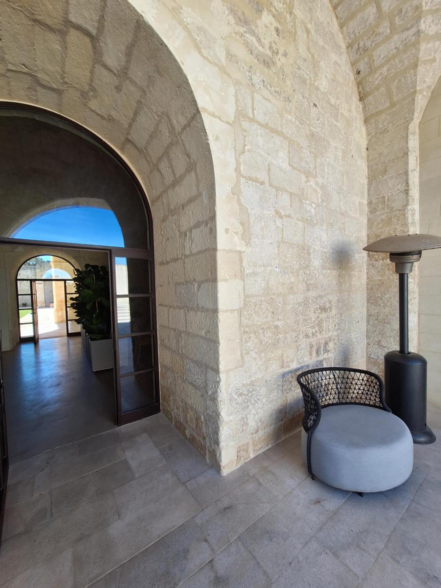 Chiostro Dei Domenicani - Dimora Storica Lecce Bagian luar foto